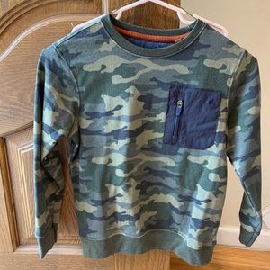 Boys camo shirt size 8